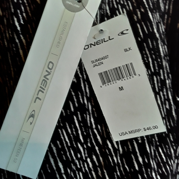 Beautiful flowy O'Neal top - Picture 2 of 8